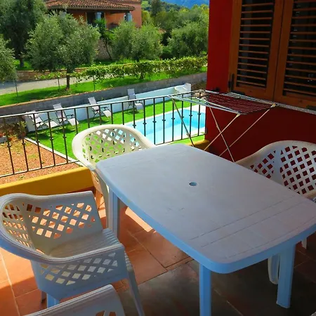 App B Top Left With Balcony * Cardedu